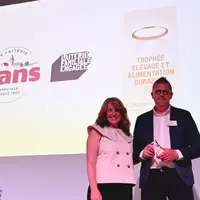 Le trophée élevage et alimentation durables de l’ONG CIWF (compassion in world farming) a été décerné le 15 juin dernier à la laiterie Triballat Rians