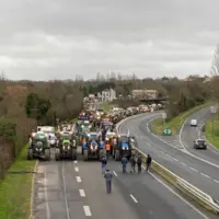 Manifestation des tracteurs autour de Niort le 25 janvier