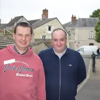 Jean-Philippe Bonnefoy, fromager fermier et vice-président de la Fnec, et Christophe Chassard, chercheur à l’Inrae,