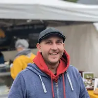 Anthony Lorioux, Livreur de lait de chèvre et fromager fermier en Aveyron