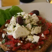 Une salade à base de feta.