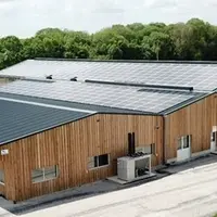 Bâtiment en bois vu du ciel