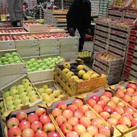 L'inquiétude est de voir certains fruits, en particulier les pommes et les poires, exportés vers la Biélorussie revenir sur le marché européen.