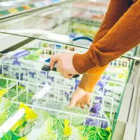 Les légumes transformés deviennent des incontournables du quotidien : en 2020, 97 % des ménages ont acheté des légumes en conserve et 83 % des légumes