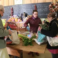 Les circuits courts répondent aux enjeux liés au localisme, à la sécurité alimentaire et à la justice sociale.