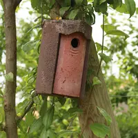 Les gîtes et nichoirs pour accueillir oiseaux et chauves-souris favorisent leur présence dans les vergers.