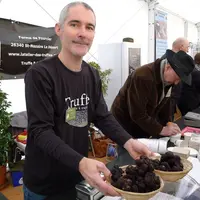 Lors de l'opération « Truffe, une planète à explorer » à Valence, les 25 et 26 janvier, la truffe noire de la Drôme s'est vendue autour de 90 € les 10