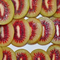 Jaune et rouge : Peruzzo investit massivement dans le kiwi de couleur