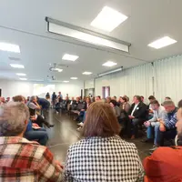 Débats aux 15 ans de l'AOP Pêches et Abricots de France.