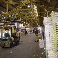 allée du marché de gros News Spitafield à Londres