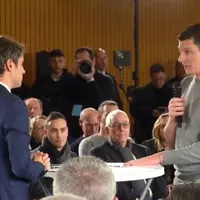 Bruno Ferret, arboriculteur et maraîcher dans le Rhône, a détaillé au Premier ministre les problèmes auxquels sont confrontés les agriculteurs.
