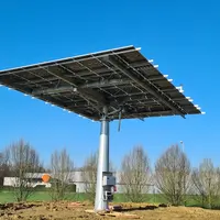 Quatre trackers photovoltaïques ont par exemple été installés pour couvrir une partie de la consommation électrique de la station de conditionnement.