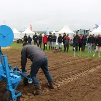 Le salon offrait de nombreuses conférences et démonstrations.