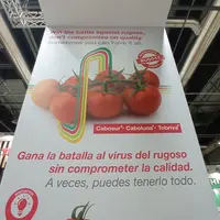 Affiche sur le stand de BASF sur le salon Fruit Attraction, vantant le credo du semencier : "proposer des variétés de tomate résistantes au virus ToBR