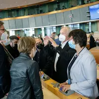 discussion trilogue