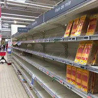 Les rayons vides pendant le confinement ont rappelé l'importance vitale de la chaîne alimentaire. © C. Baudart