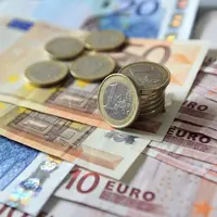Le système de déduction pour épargne de précaution permet de défiscaliser jusqu'à deux fois la somme placée en épargne monétaire, avec une grande libe