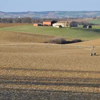 Présence ou non de l'irrigation, diversité des cultures... faire un diagnostic des risques permet de trouver les bons outils à mobiliser sur une explo