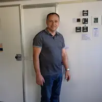 Les systèmes de traitement de l'eau, comme Aqua Phyto, utilisé par Etienne Lescroart, visent à optimiser le pH de l'eau pour accroître l'efficacité de