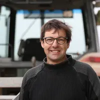 Frédéric Gond, agriculteur à Tavers (45). « Avec le drone, le semis est plus uniforme grâce à des allers-retours tous les 10 mètres, et il limite les