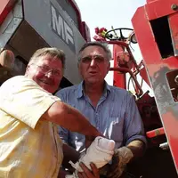 Après 67 ans, faire valoir ses droits à la retraite empêchera de toucher les aides PAC, a tranché le ministère de l'Agriculture.