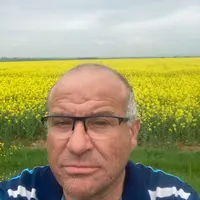 « La vigueur est importante car elle permet une levée du colza même avec peu d’eau dans le sol, mais pour sécuriser cette levée, je sème de plus en pl