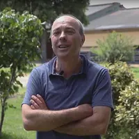 Aubert Lechat, agriculteur à Pontorson (Manche),   « Après un broyage d’office sous les becs de la moissonneuse-batteuse, nous effectuons un autre bro
