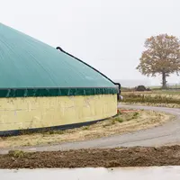 Méthaniseur agricole. Le futur de la méthanisation agricole est menacé par l'évolution d'un contexte réglementaire et économique favorable aux grandes