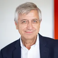 Francis Bucaille, agriculteur, consultant et co-fondateur de Gaïago, s'intéresse depuis de nombreuses années à la vie biologique des sols.