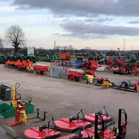 concession de matériels agricoles toutes marques entreposés dans la cour