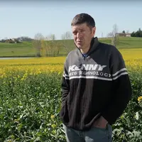 Christophe Bouyé, agriculteur à Monségur (47)    "Je sème la féverole à la volée à 80 kg/ha, deux à trois jours avant un passage de herse rotative pou
