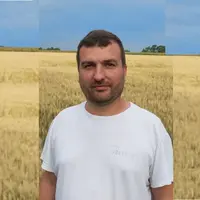 Bastien Lemain, conseiller agricole à la FDGEDA du Cher.