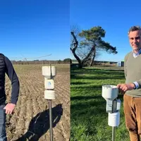 <em class="placeholder">Bruno Dubois, agriculteur à Bazas (33) et Thibault Varenne, agriculteur à Saint-Laurent-Médoc (33), à côté de stations météo.<