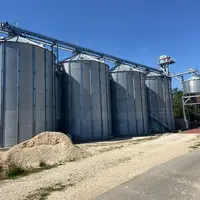 Silo de stockage de céréales en cellules en Eure-et-Loir sur une exploitation agricole