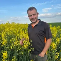 <em class="placeholder">Alexandre Smessaert, agriculteur à Roy-Boissy dans l’Oise</em>