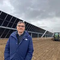 <em class="placeholder">Pierre Coisnon, agriculteur et président de la société Les 3 Laboureurs, devant ses panneaux photovoltaïques.</em>