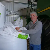 <em class="placeholder">Alexis Bouchard, agriculteur à Digny (Eure-et-Loir),"je privilégie l’utilisation d’engrais simples de type P38. Les appor