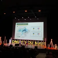 Olivier Antoine, expert associé au club Demeter, intervient lors d'une conférence lors du Congrès du maïs à Orléans le 19 novembre 2025.