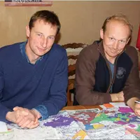 BENOÎT DURAND ET FLAVIEN LECLER. « Il n’est pas toujours nécessaire
d’échanger beaucoup de surface pour améliorer la rentabilité
d’une parcelle, les