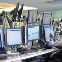 Salle des marchés chez Nyse Euronext. Le premier contrat à terme sur la poudre de lait écrémé (24 t), sera lancé à l'automne. Devraient suivre un cont