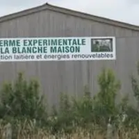 La ferme expérimentale laitière de la Blanche Maison dans la Manche, un  site à mission régionale pour le pôle ruminant.