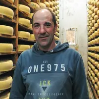 Claude Paget, président de 
la coopérative de la Plasne-Barretaine. « Il ressort de notre enquête producteurs une hausse de la collecte de 11 % à l’h