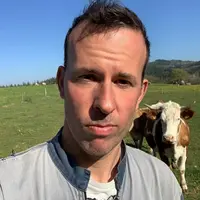François Gilard, en EARL dans le Puy-de-Dôme. « Nous précipitons notre projet de diversification de la gamme avec un fromage. » © F. Gilard