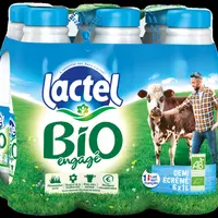 Lactel finance une aide à la plantations d'arbres et à l'entretien des haies. En un an, 18 000 arbres ont été plantés grâce à ce fonds. © Lactalis