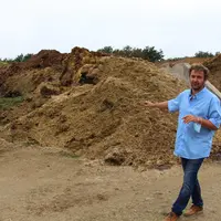 Bruno Calle, éleveur. « Le méthaniseur est alimenté avec 60 % d'effluents et 15 % de produits d'exploitation et 25 % de produits extérieurs. » © V. Ba