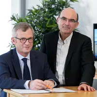 Ludovic Spiers, directeur général, et Arnaud Degoulet, président d'Agrial.  « Une grosse partie des investissements 2021 sont pour la branche lait. »