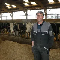 Frédéric Duhil, éleveur. « S’imposer deux rations distinctes au tarissement, c’est contraignant mais tellement important ! » © E. Bignon