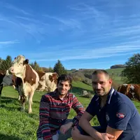 Morgan Chambas et Lionel Morel. « Dans un environnement tel que les monts du Lyonnais, soumis à des contraintes, à 700 mètres d'altitude, avec des séc