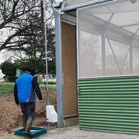 Il faut exiger des intervenants extérieurs qu'ils respectent les mesures de protection et de prévention.