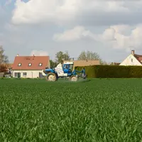 Lors de l'enregistrement de l'application des produits phyto, il faut préciser la surface, ZNT déduite.